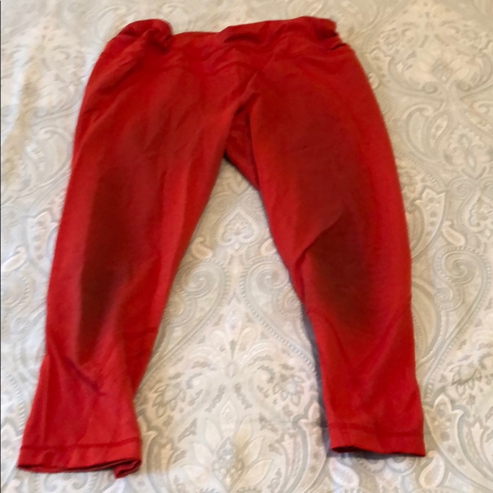 LuluLemon Capri leggings